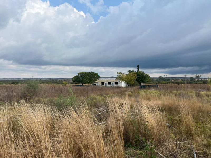 4 Bedroom Property for Sale in Swartruggens North West